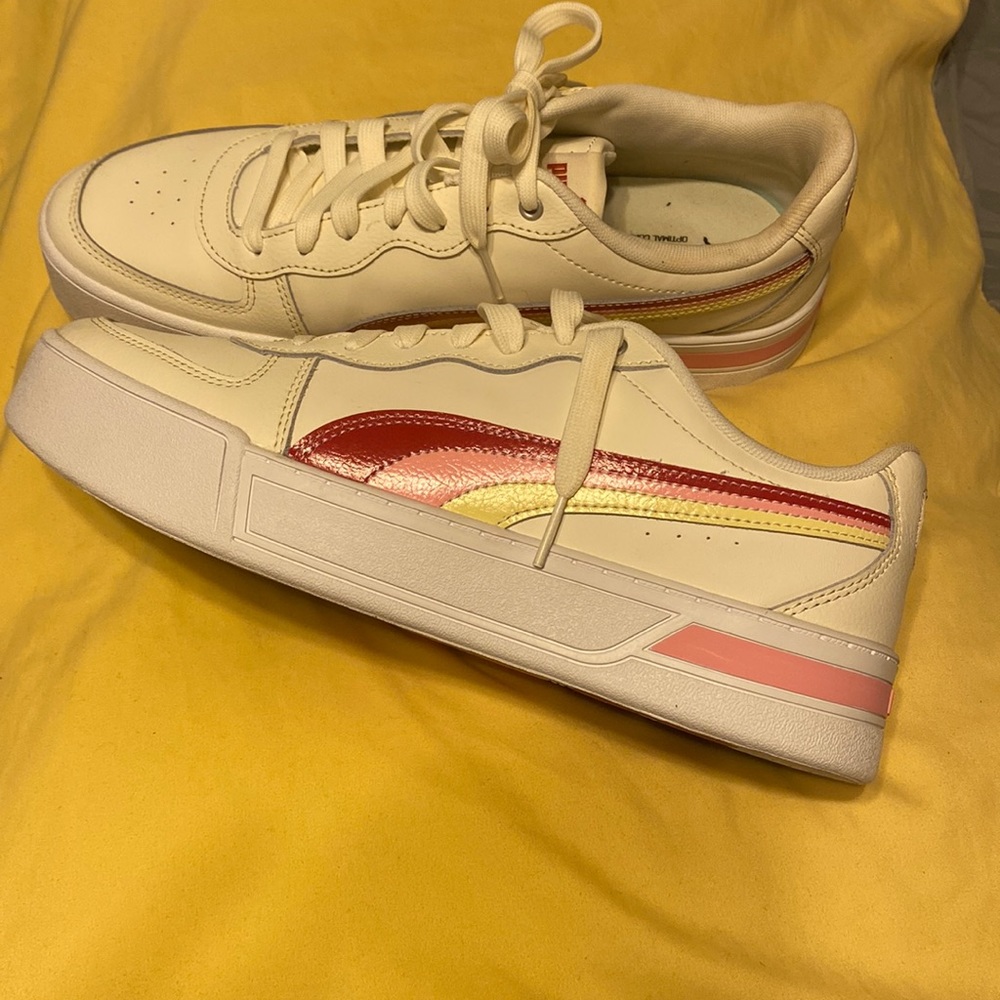 Puma site stripes